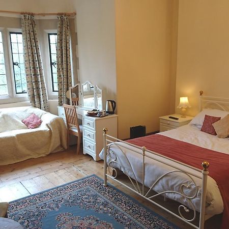 Cleeve House Bed & Breakfast Melksham Exterior foto